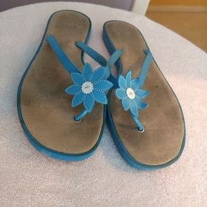 MUST GO BY 8/23! Fun Flowered Flip Flop Sandal